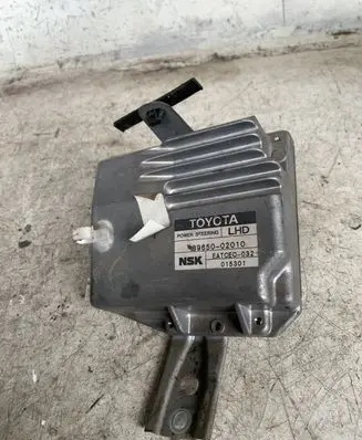 Toyota Corolla E120 E130 Power steering control unit/module 8965002010