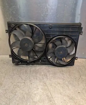 Volkswagen Golf VI Fan set 1K0121207BB PA6A30GF