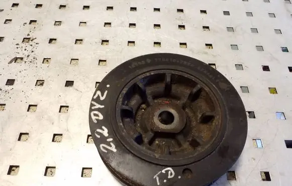 Renault Espace III Crankshaft pulley 7700104292C