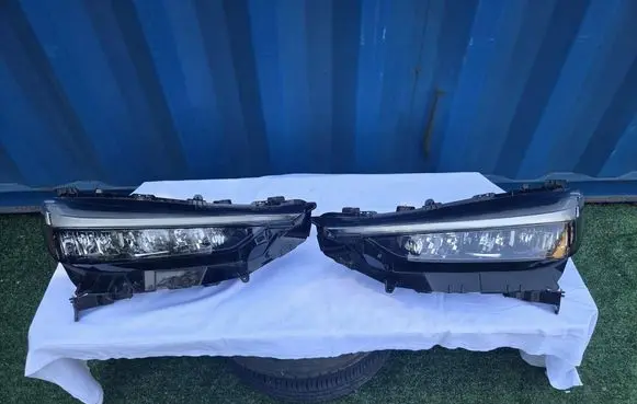 Honda HR-V Headlight/headlamp