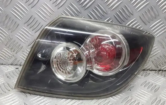 Mazda 3 I Rear/tail lights P6312
