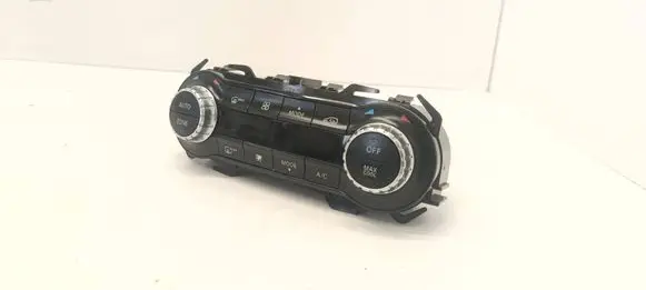 Mercedes-Benz GLA W156 X156 Climate control unit A2469000815