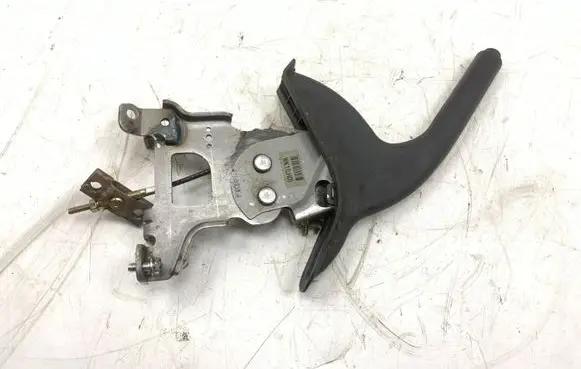 Hyundai Tucson JM Handbrake/parking brake lever assembly