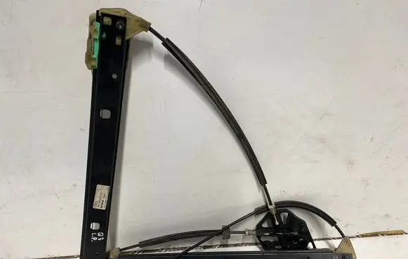 Audi Q3 8U Front window lifting mechanism without motor 8U0837461