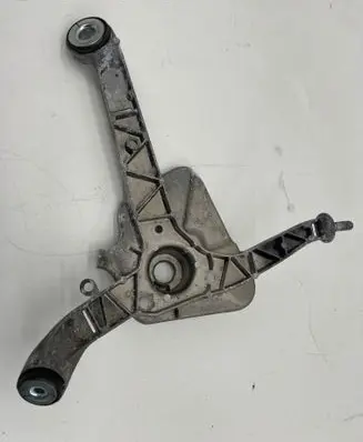 Ford Kuga II Front wiper linkage and motor 17504
