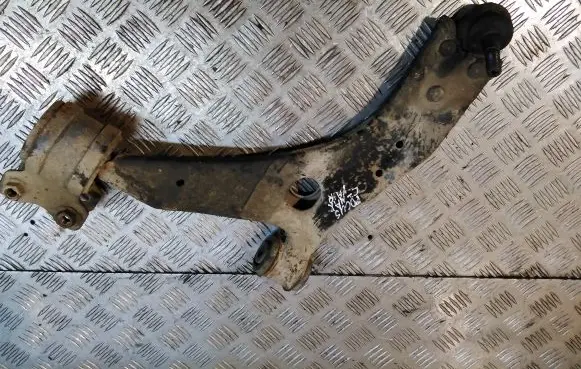 Ford Focus C-MAX Front lower control arm/wishbone