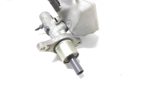 Peugeot 607 Master brake cylinder
