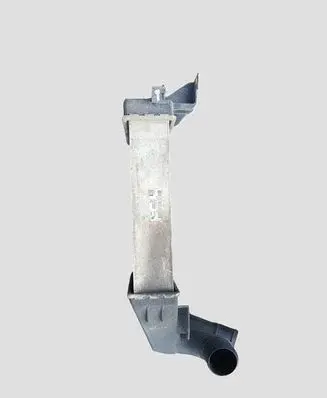 Opel Zafira B Intercooler radiator 13213402 0537B