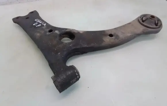 Toyota Corolla Verso E121 Front lower control arm/wishbone