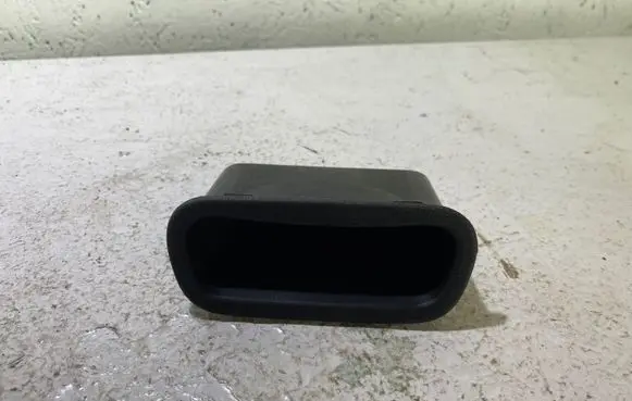 Jeep Grand Cherokee Trunk/boot trim cover 05108064 6592 AAYC01031
