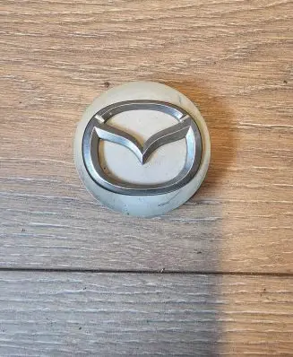 Mazda MPV Original wheel cap 2874