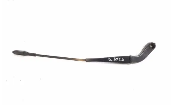 Mercedes-Benz A W169 Front wiper blade arm A1698200240