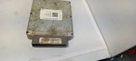 Ford Focus Engine control unit/module 98AB12A650BGH HATE
