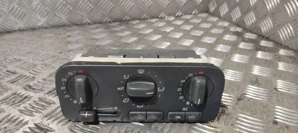 Volvo S70 V70 V70 XC Climate control unit 9171594 97W51E 035713