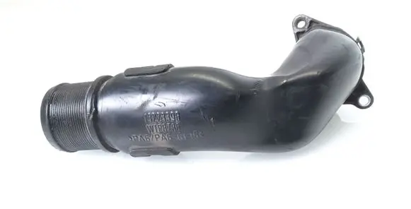 Opel Zafira B Intercooler hose/pipe 13223398