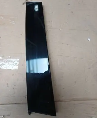 Citroen DS7 Crossback Front door glass trim molding 9811261080