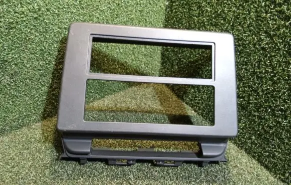 Renault Master III Dashboard glove box trim 00233103 00233982