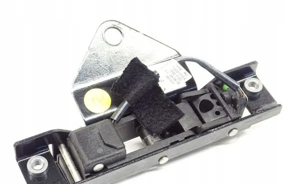 Audi TT TTS Mk2 Convertible roof lock/latch 8J7871444A