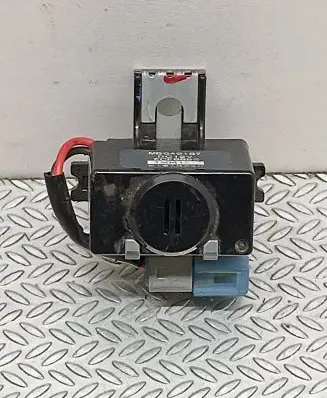 Mitsubishi Pajero Sensor MB649187 ECE9865 DC12V