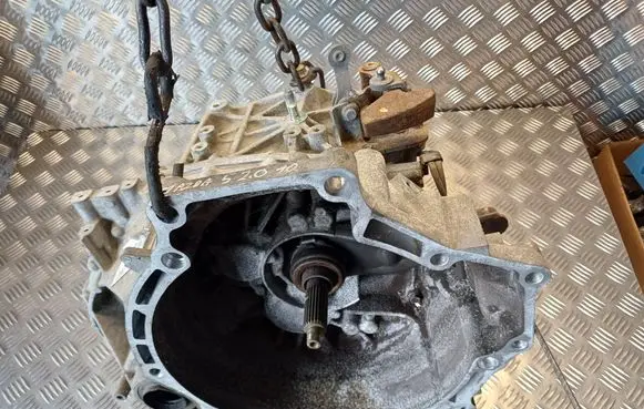 Mazda 5 Manual 6 speed gearbox D2C4B F7L