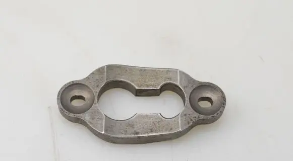 Mazda 6 Fuel Injector clamp holder 
