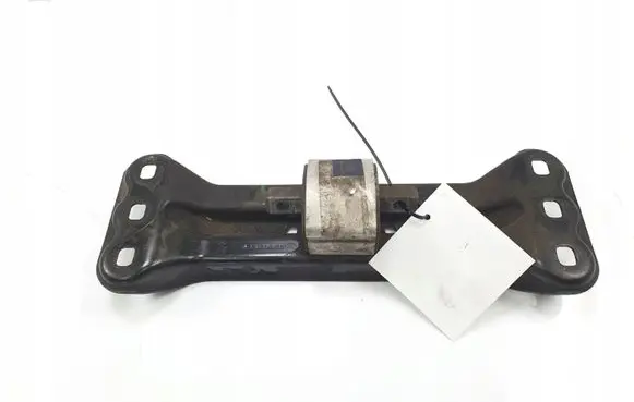 Mercedes-Benz E W212 Engine mount bracket A2122402002