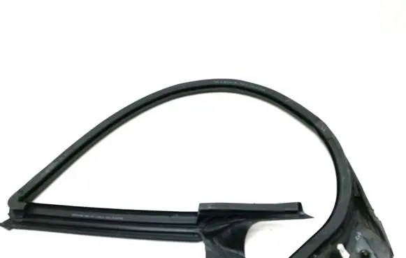 Audi A7 S7 4G Front door rubber seal 4G8845353