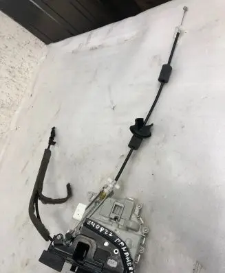 Porsche Panamera (970) Front door lock 8j1837016