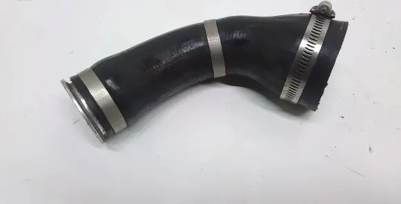 BMW 7 F01 F02 F03 F04 Intercooler hose/pipe 7575408