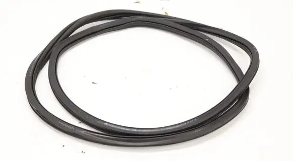 Volkswagen Golf VIII Rubber seal front door (on door) 5H4867911