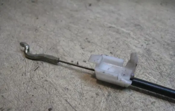 Mercedes-Benz E W124 Front door cable line 
