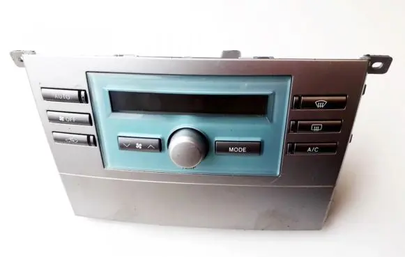 Toyota Corolla Verso AR10 Climate control unit 559000F020 55900-0F020
