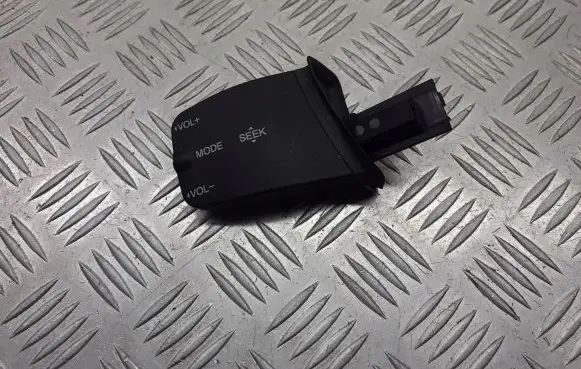 Ford Focus Head unit multimedia control 3M5T-14K147-AD