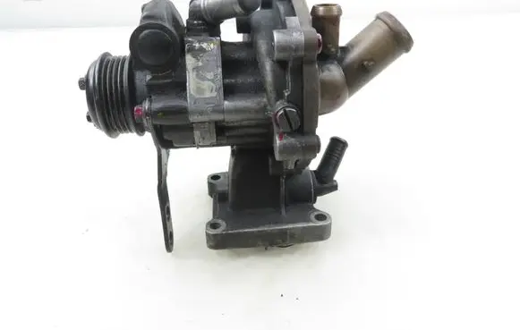 Ford Mondeo Mk III Power steering pump XS7Q8A578AF