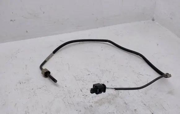 Mercedes-Benz CLS C219 Exhaust gas temperature sensor A0071539828