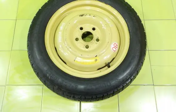 Honda HR-V R16 spare wheel