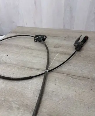 Volvo XC90 Gear shift cable linkage 9480955