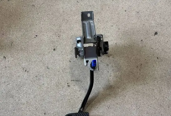 Hyundai Ioniq 5 Brake pedal 32800GI100