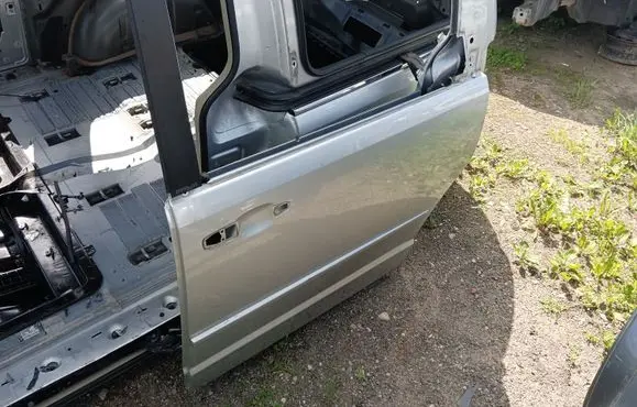 Chrysler Voyager Side sliding door 