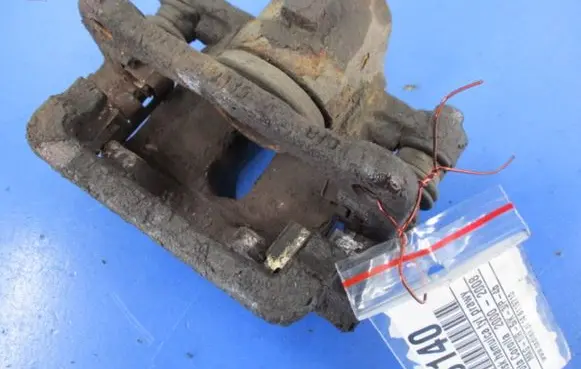 Toyota Corolla E120 E130 Rear brake caliper