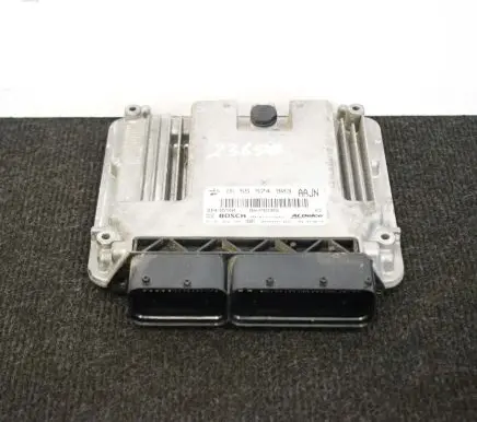 Opel Insignia A Engine control unit/module 555749030281016704