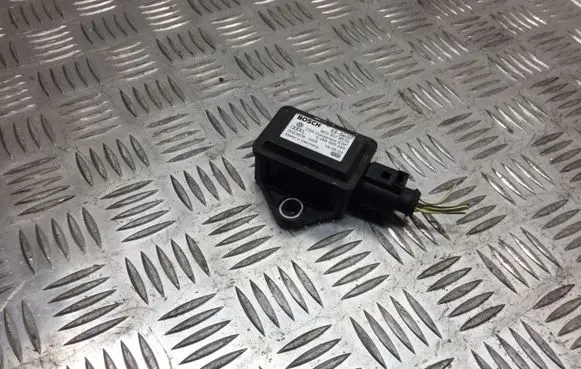 Audi A4 S4 B6 8E 8H ESP acceleration yaw rate sensor 8E0907637A