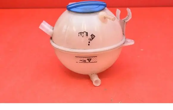 Volkswagen Golf Plus Coolant expansion tank/reservoir 1K0121407A