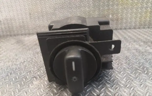 Mercedes-Benz A W169 Light switch 1695451704