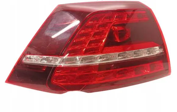 Volkswagen Golf VII Rear/tail lights 5G0945207