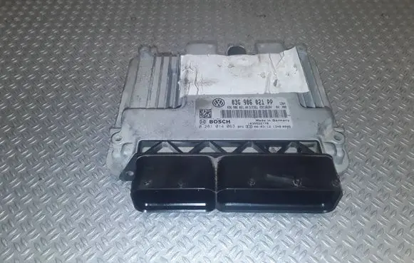 Volkswagen Golf V Engine control unit/module 03G906021pp 0281014063