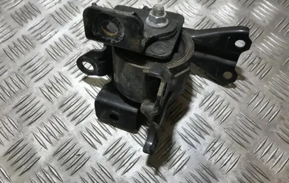 Mitsubishi ASX Engine mount bracket mn184339