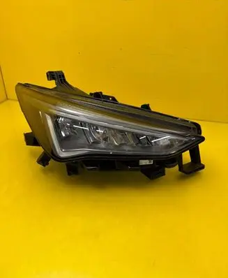 Cupra Born Headlight/headlamp 10F941008K
