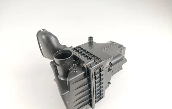 Ford Fiesta Air filter box 8V219600CH