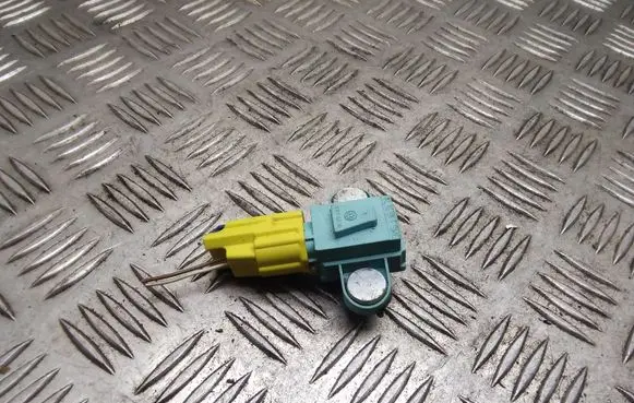 Audi A6 S6 C6 4F Airbag deployment crash/impact sensor 4F0955557A